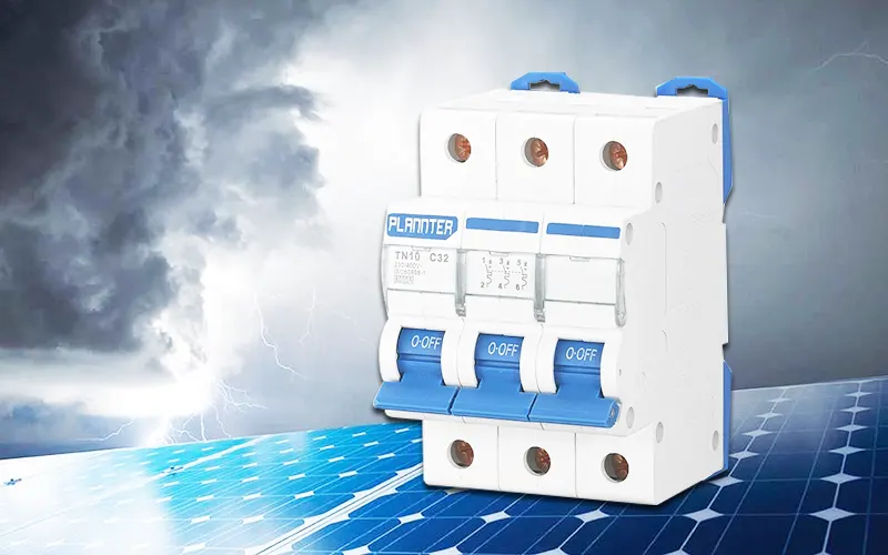 دور قواطع الدائرة المصغرة